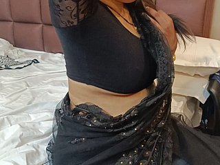 Sexy Divyanka Bhabhi baisée avec le voisin